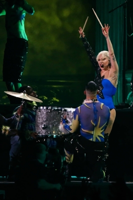 gagaimaes_0175.jpg