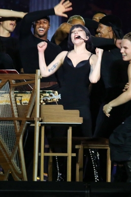 gagaimaes_0048.jpg