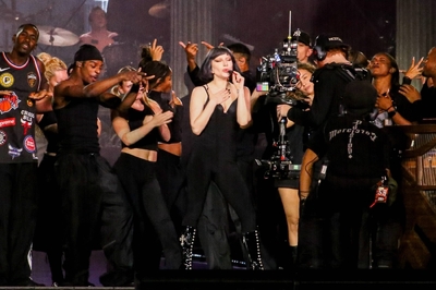 gagaimaes_0111.jpg