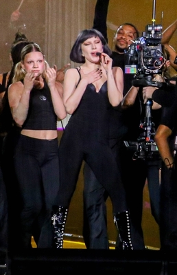 gagaimaes_0113.jpg