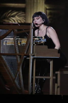 gagaimaes_0307.jpg