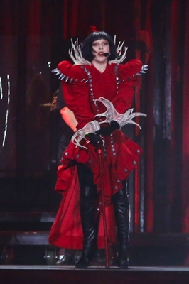 gagaimaes_0315.jpg