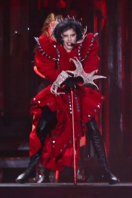 gagaimaes_0324.jpg