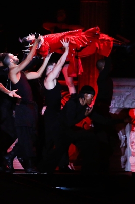 gagaimaes_0341.jpg