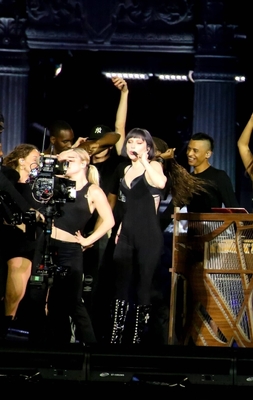 gagaimaes_0386.jpg