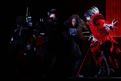 gagaimaes_0406.JPG