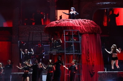 gagaimaes_0407.JPG