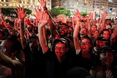 gagaimaes_0415.JPG