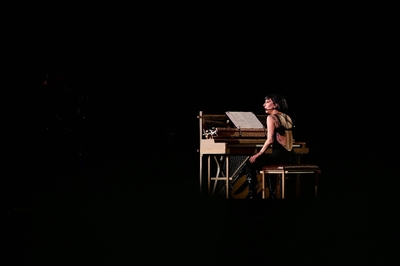 gagaimaes_0429.jpg
