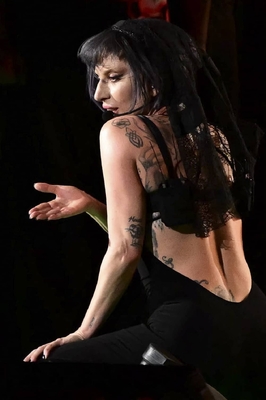gagaimaes_0446.jpg