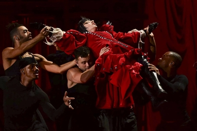 gagaimaes_0449.jpg